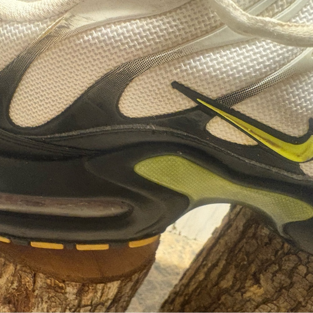 Nike Men’s White/Black Volt Air Max Plus Athletic Shoes - Picture 12 of 15